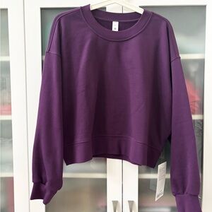 Lululemon Perfectly Oversized Cropped Crew SZ 6 Dramatic Magenta NWT!!💜💜💜